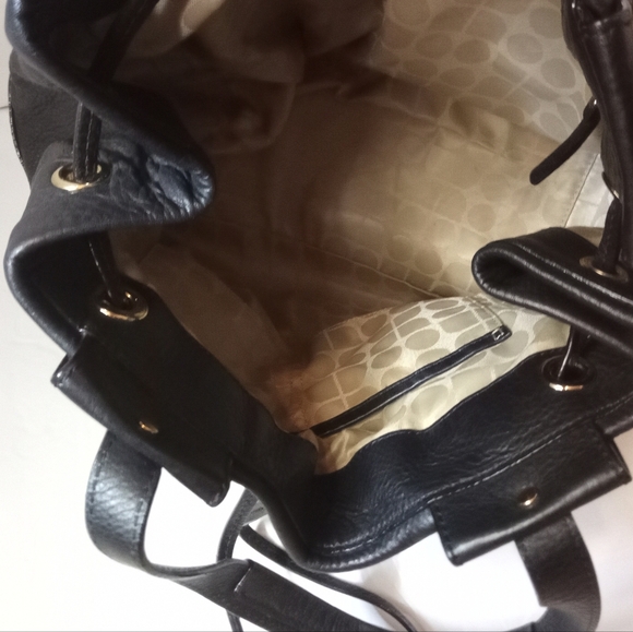 Kate Spade Pebbled Leather Black Satchel with Gold Accents - Picture 2 of 8